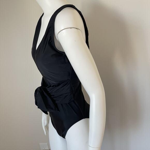 NWT Adore Me Plus Size Kaitlyn One-Piece Swimsuit Womens Size 0X Black - Picture 3 of 9